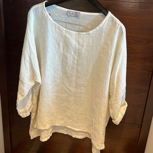 Tina Stephens 3/4 length sleeve top. One size.